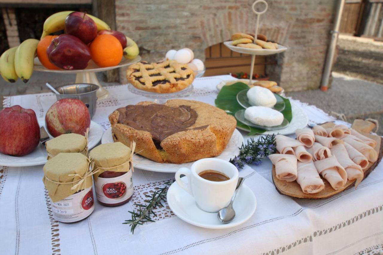 Agriturismo "La Fondazza" Imola Ngoại thất bức ảnh